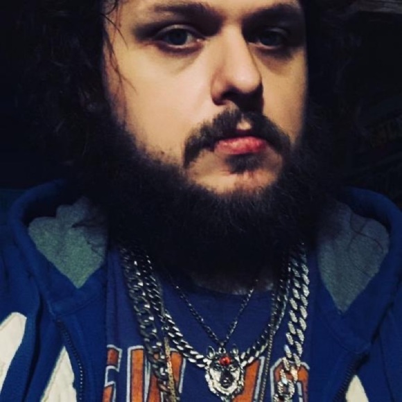 Meet your Posher, Wolf - Picture 2 of 9